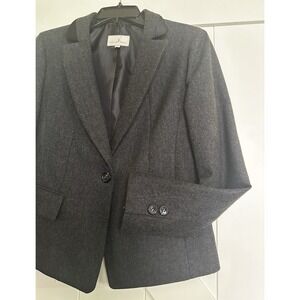 Olivia‎ Hassler Premium Grey Wool Blazer  Sz 2/4 US Lined, Flap Pockets